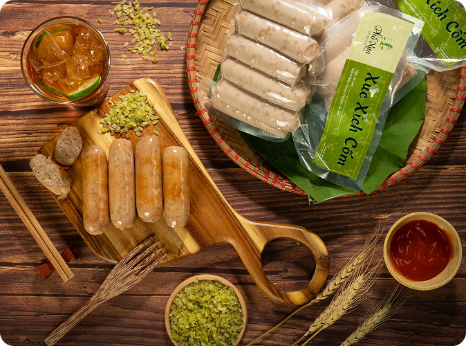 Xúc Xích Cốm Tươi Phố Xưa Đặc sản Hà Nội vị ngon khó cưỡng