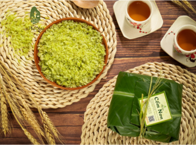 Hình Ảnh Cốm Làng Vòng – Sắc Thu Hà Nội Trong Từng Hạt Cốm