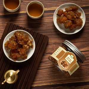 Mận Hậu xào gừng