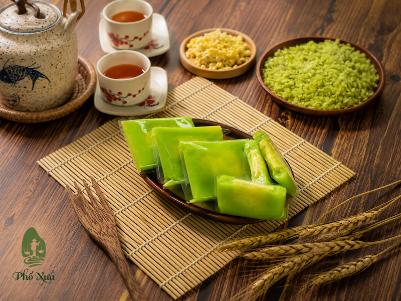 Bánh cốm Hà Nội nhân đậu xanh truyền thống